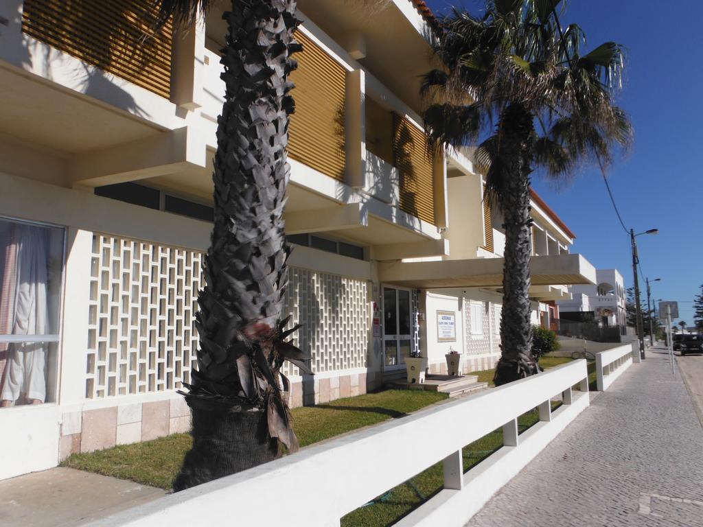 Aeromar Beach Hotel FAO Exteriör bild